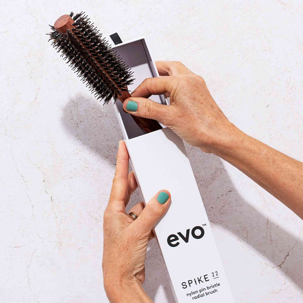 spike nylon pin bristle radial brush